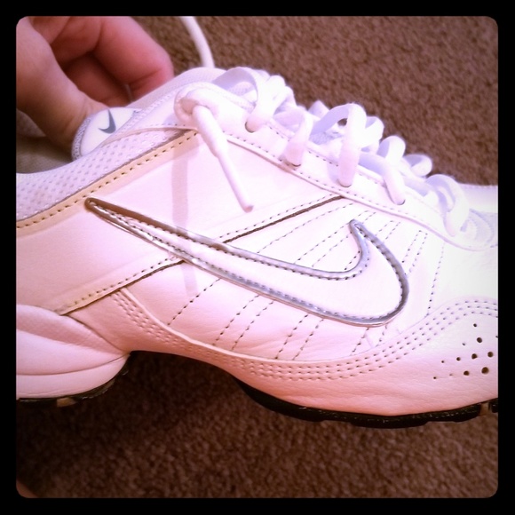 Nike Shoes - Womens Nike